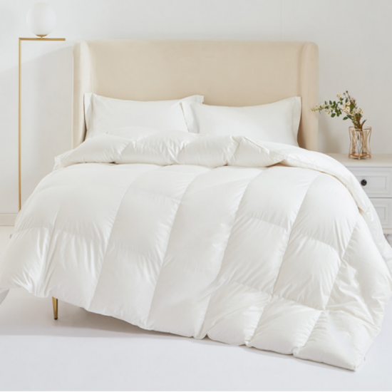 Ịhọrọ ụlọ oriri na ọṅụṅụ Ideal Down Duvet