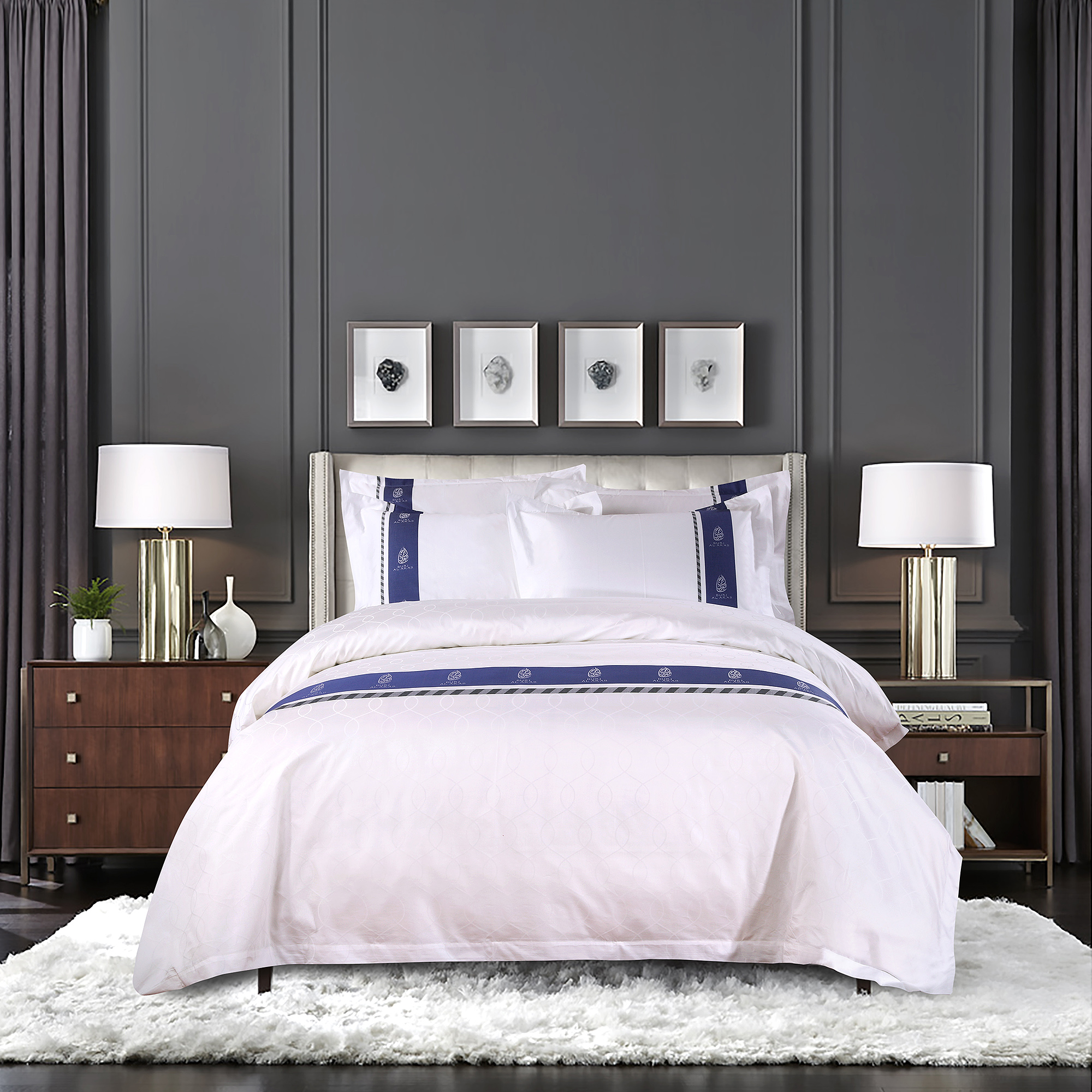 100% Cotton Classical Embroidery Bedding Set